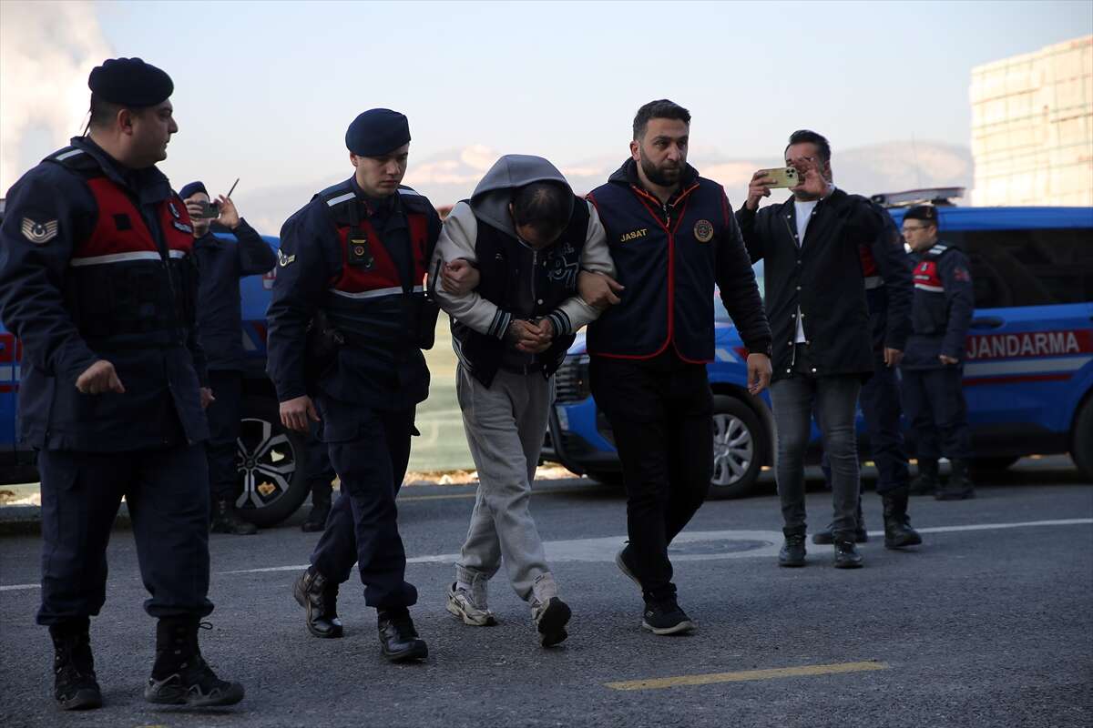 Yaşlı çiftin altınları için yakılarak öldürüldüğü belirlendi! 6 zanlıdan biri torun 12